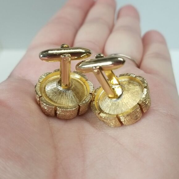 {Hickok} 1960s Mens Vintage Retro Gold Tone Floral Green Gemstone Cuff Links - Picture 7 of 13